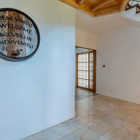 Bmyguest - Casa Das Vinhas 3*