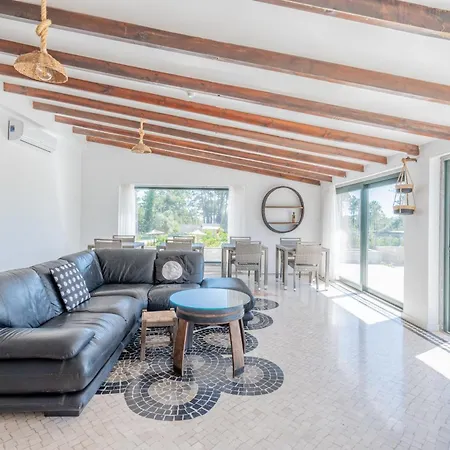 Bmyguest - Casa Das Vinhas Affittacamere Sesimbra